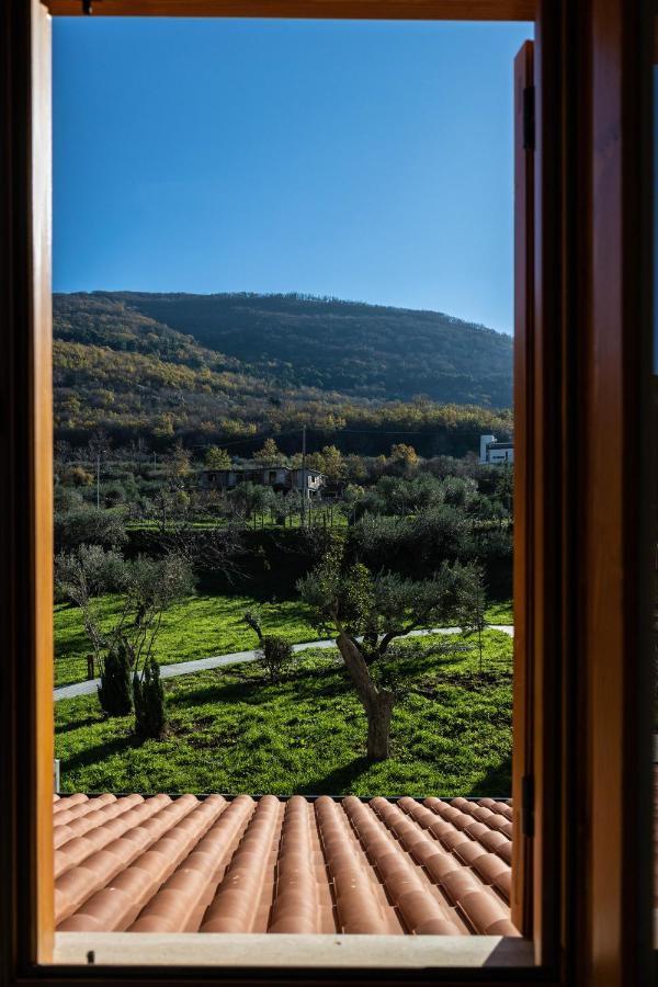 Tenuta Pascarella Bed & Breakfast Frasso Telesino Exterior photo